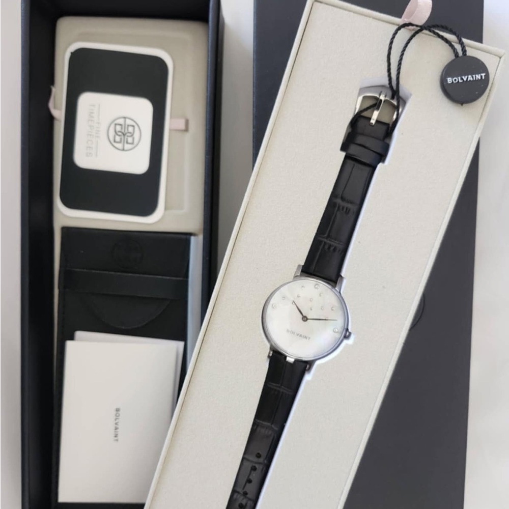 BOLVAINT NU’UTEA MOTHER-OF-PEARL LADIES’ WATCH - BASALT BLACK